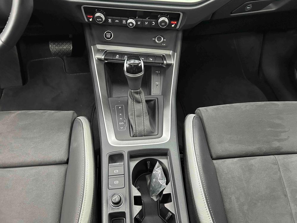 Audi Audi Q3