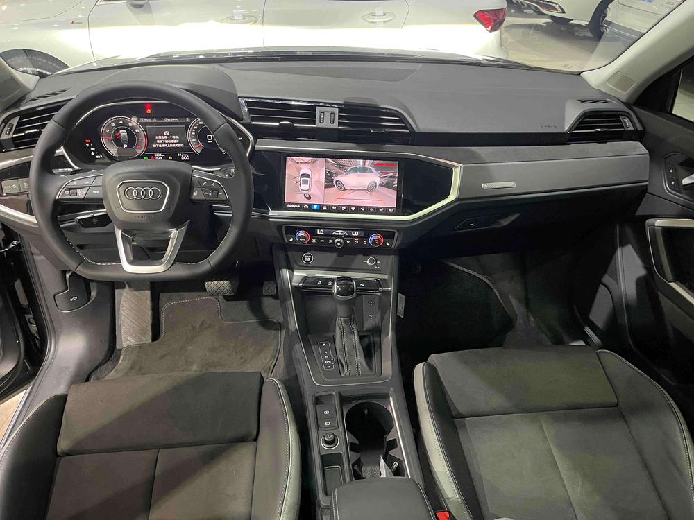 Audi Audi Q3