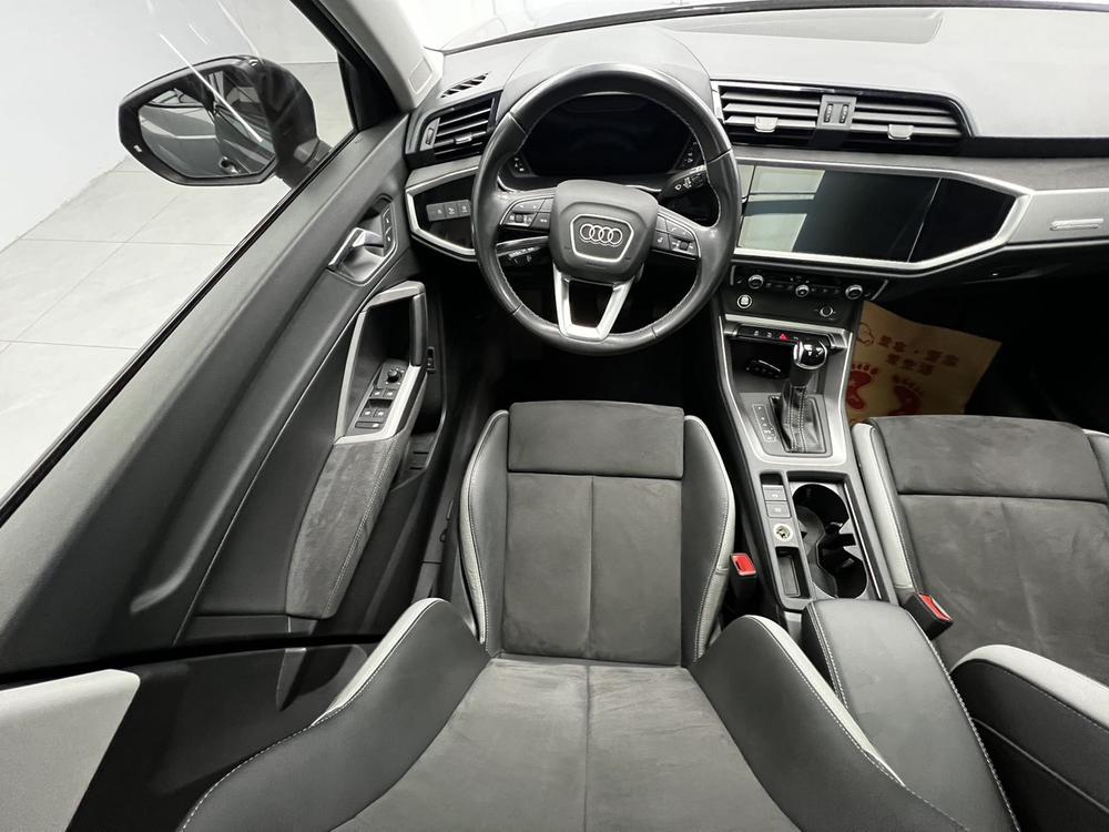 Audi Audi Q3