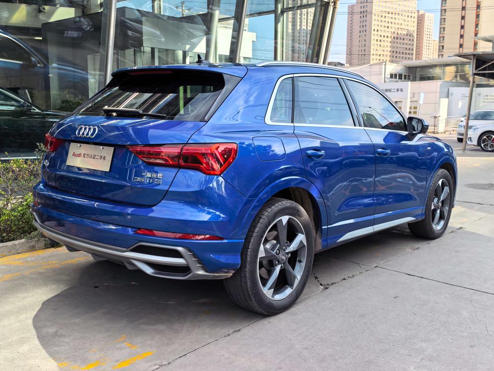 Audi Audi Q3