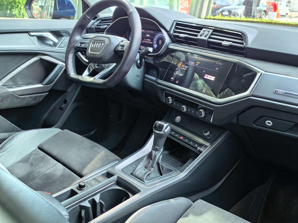 Audi Audi Q3