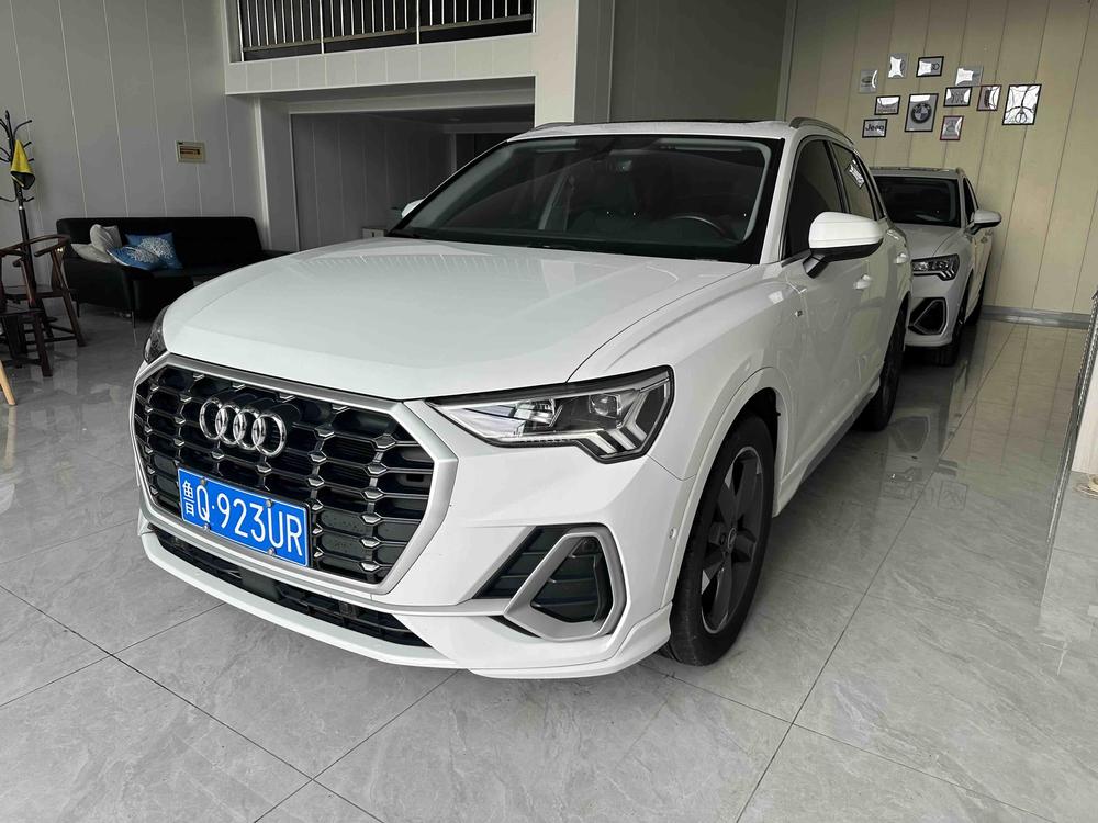 Audi Audi Q3