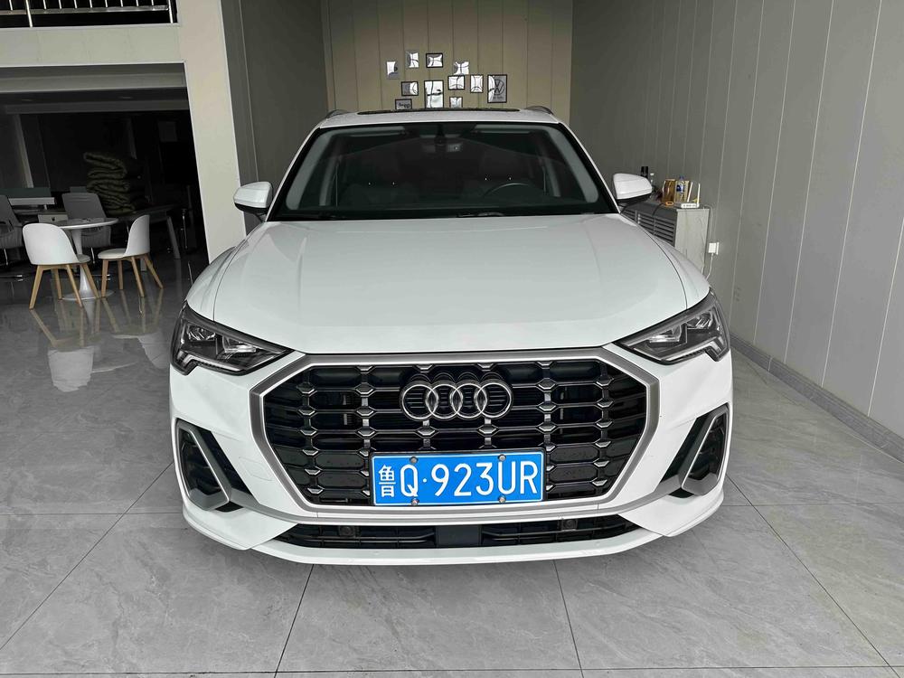 Audi Audi Q3