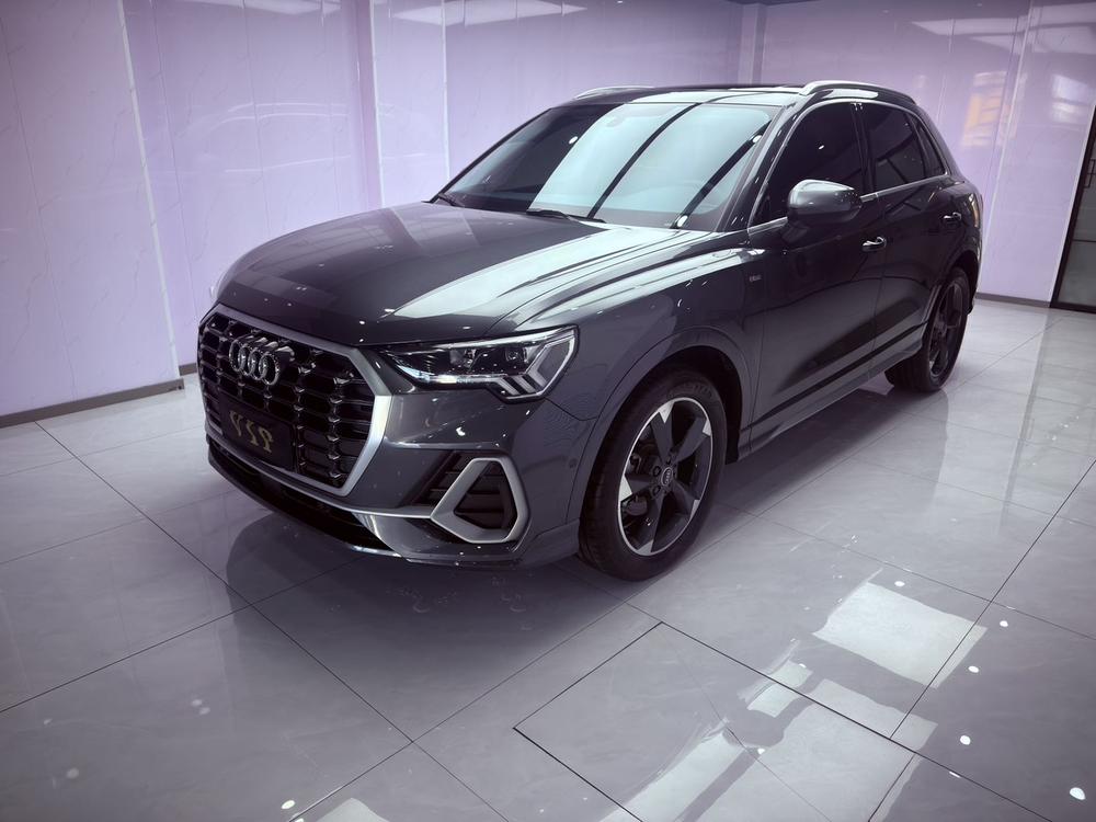 Audi Audi Q3