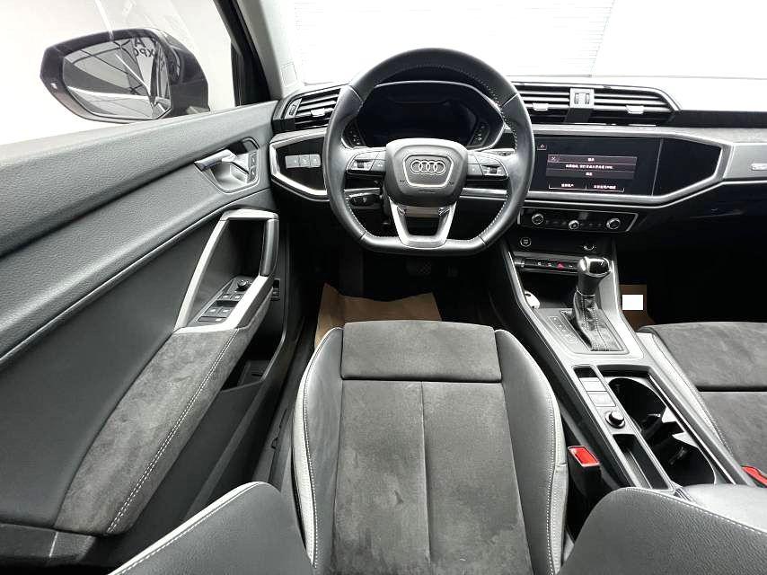 Audi Audi Q3