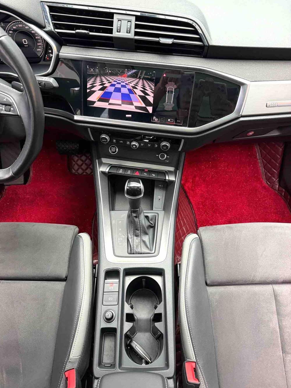 Audi Audi Q3