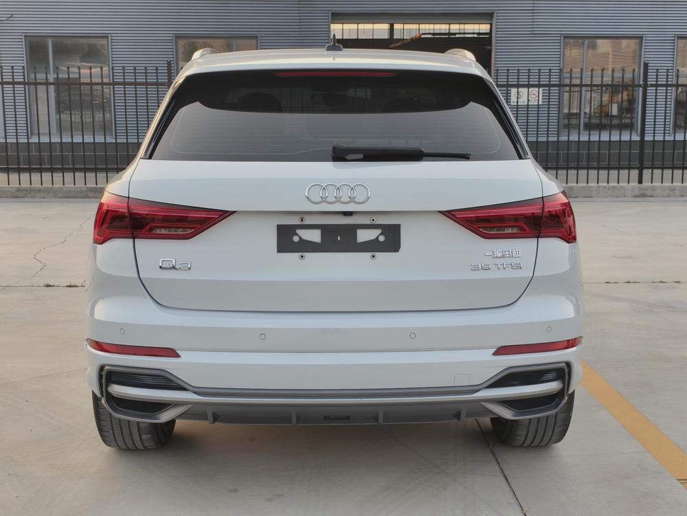 Audi Audi Q3