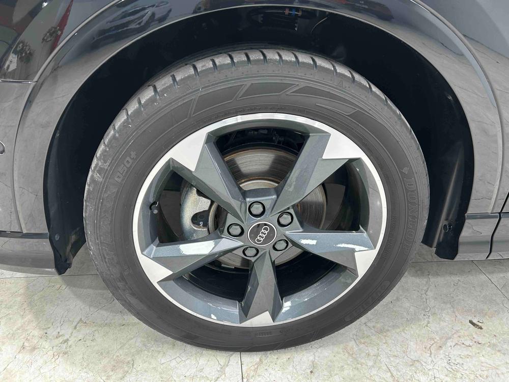 Audi Audi Q3
