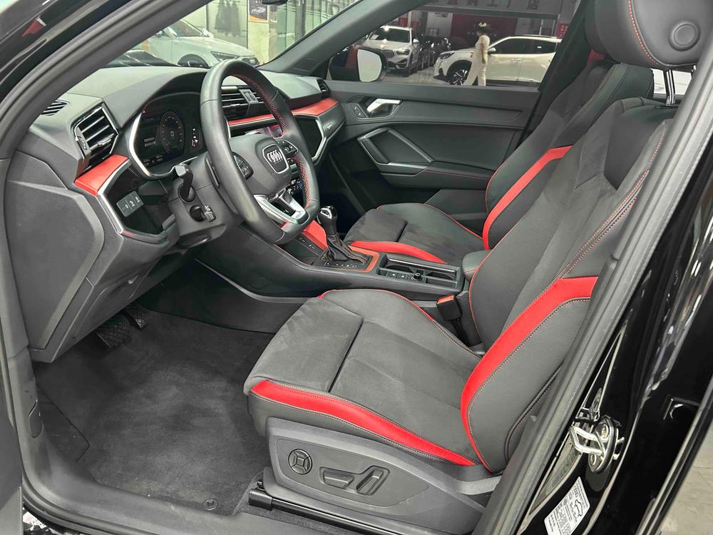Audi Audi Q3