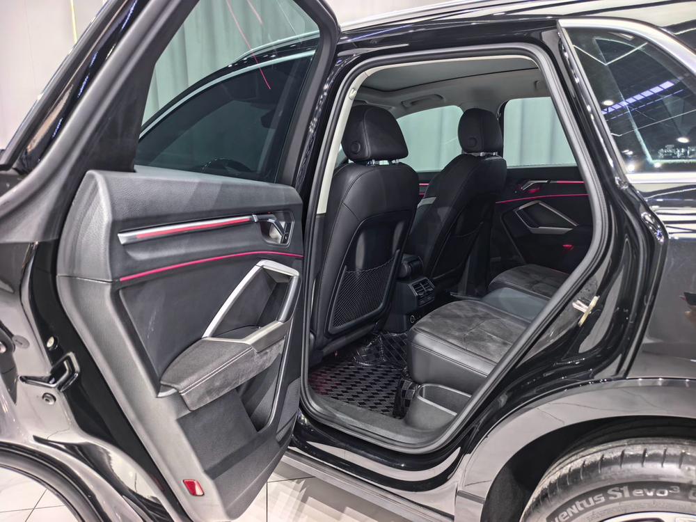 Audi Audi Q3