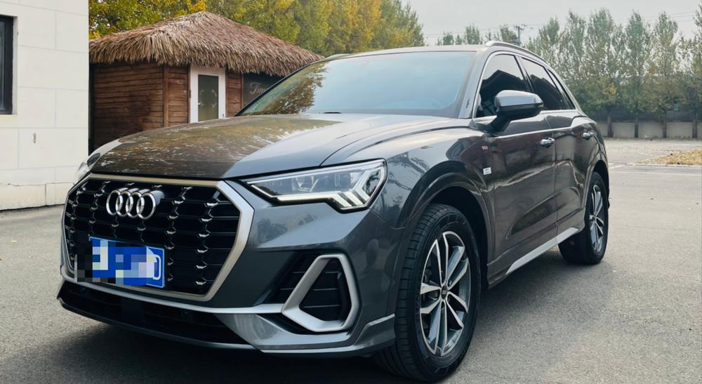 Audi Audi Q3