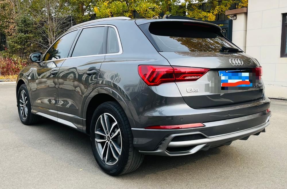Audi Audi Q3