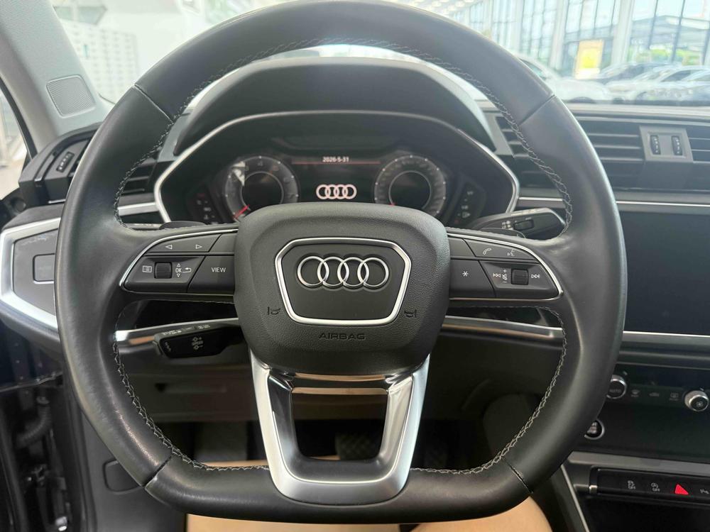 Audi Audi Q3