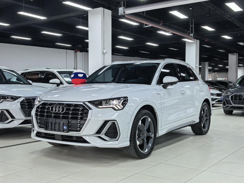 Audi Audi Q3