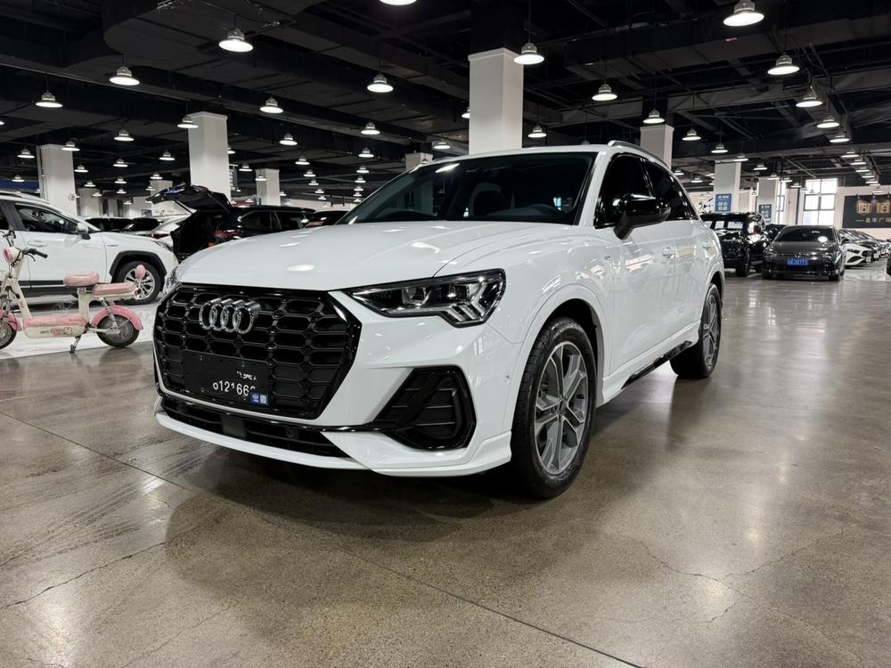 Audi Audi Q3