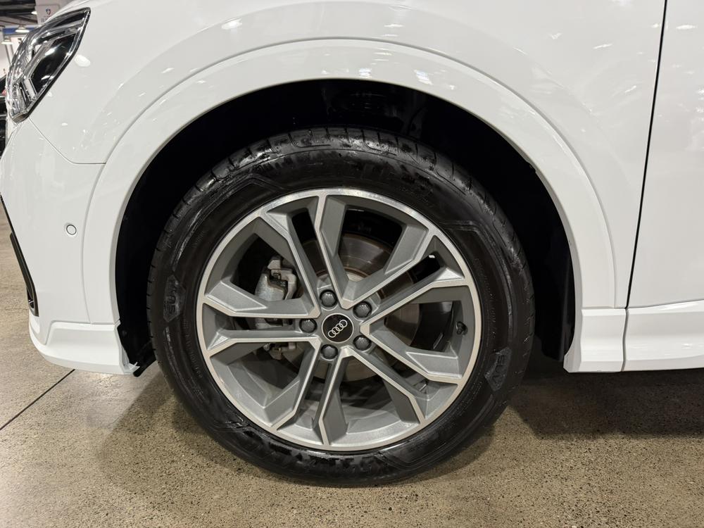Audi Audi Q3
