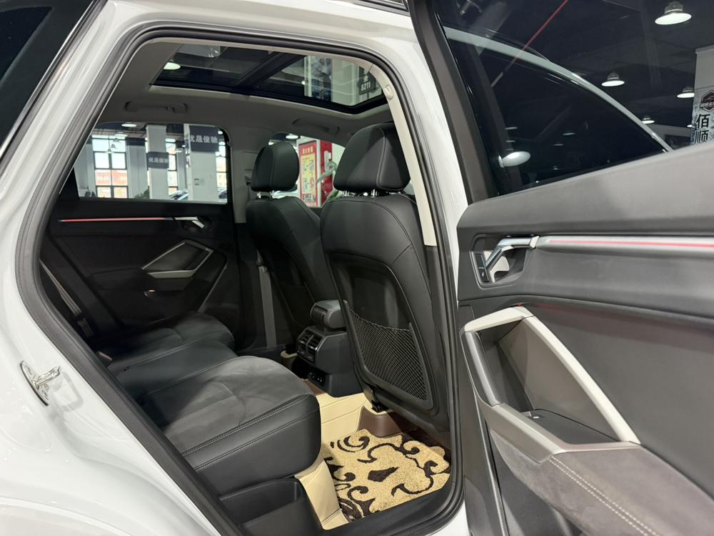 Audi Audi Q3