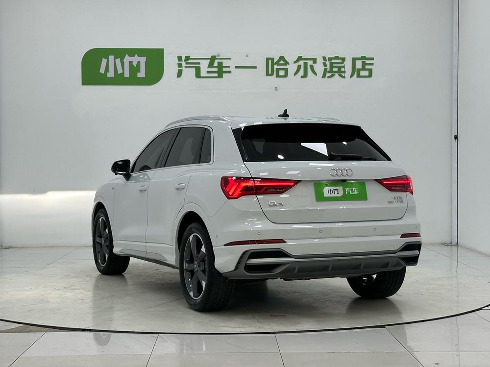 Audi Audi Q3
