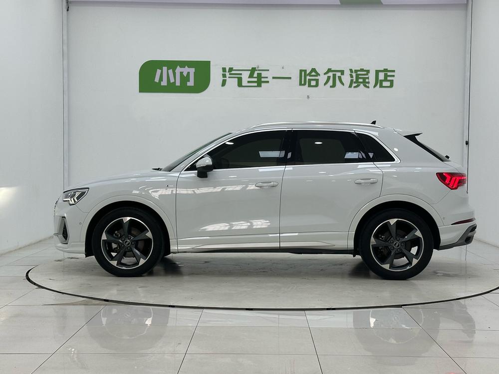 Audi Audi Q3