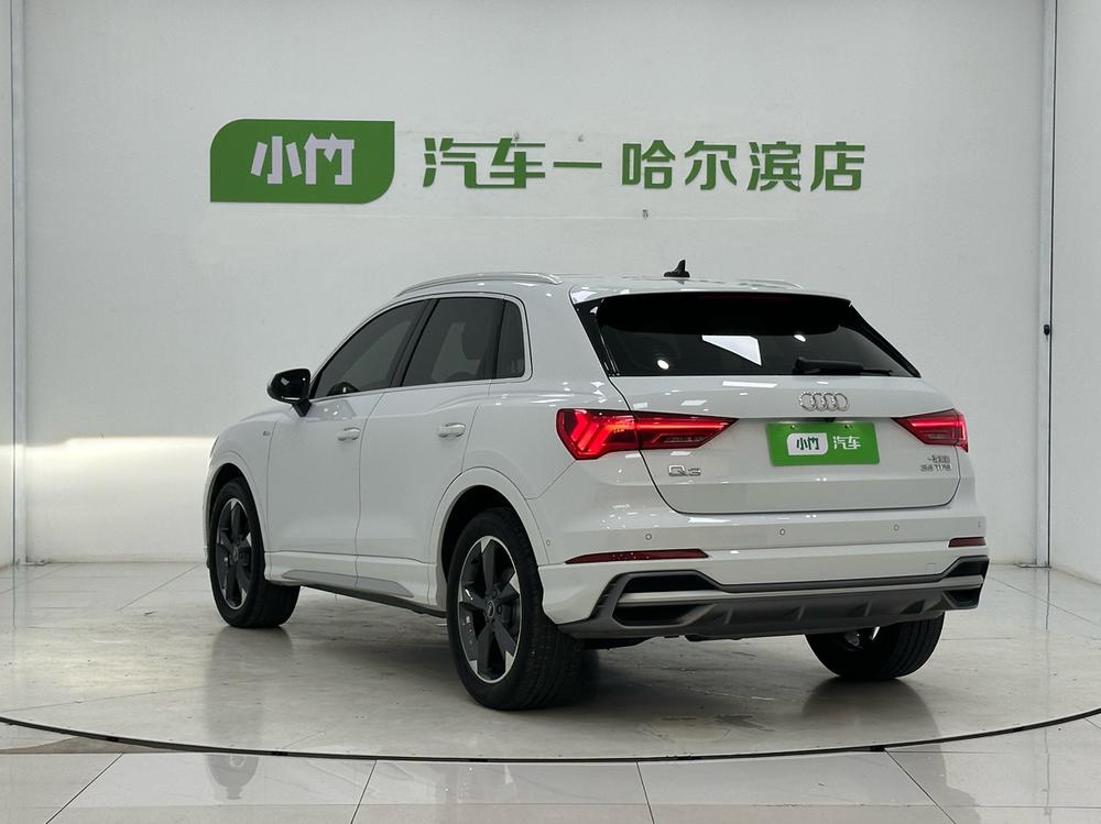 Audi Audi Q3