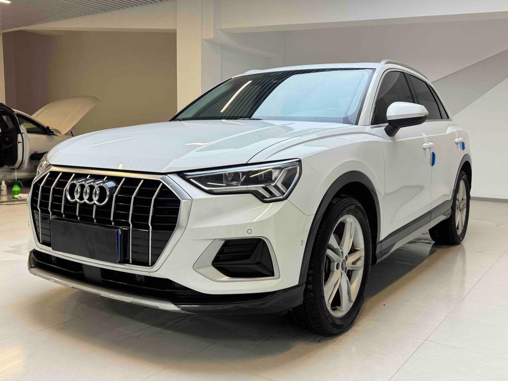 Audi Audi Q3