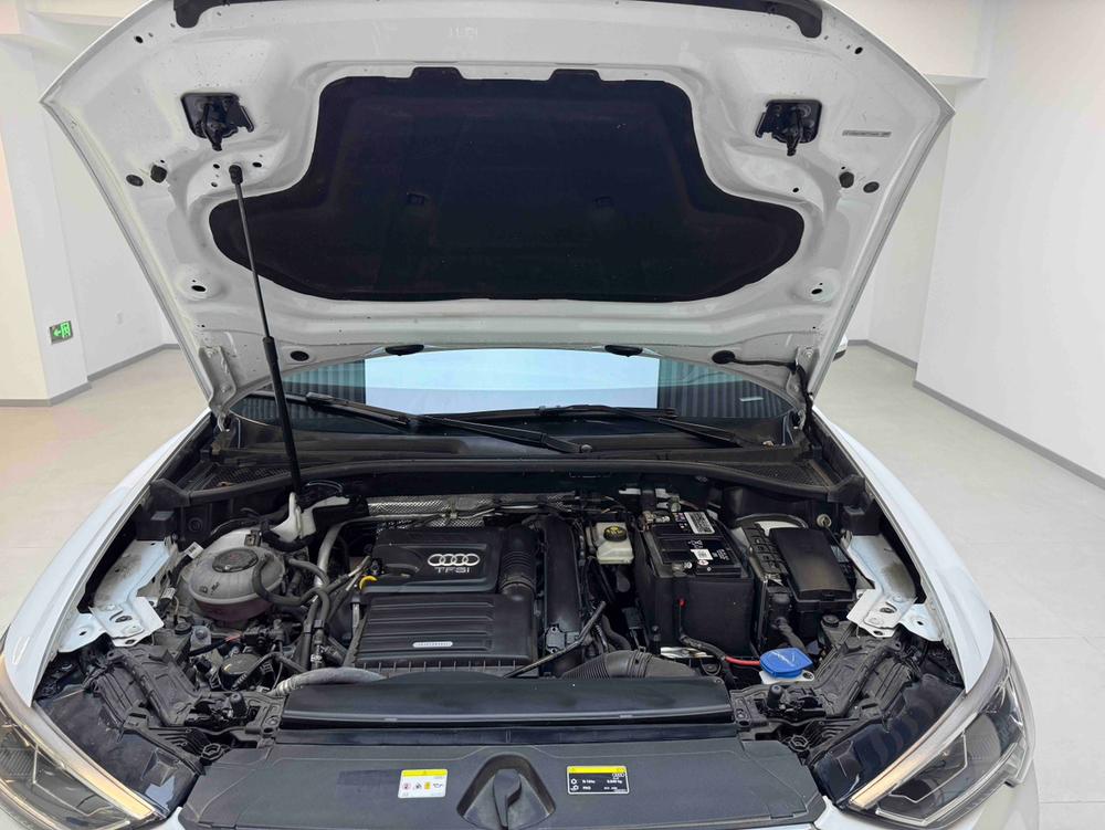 Audi Audi Q3