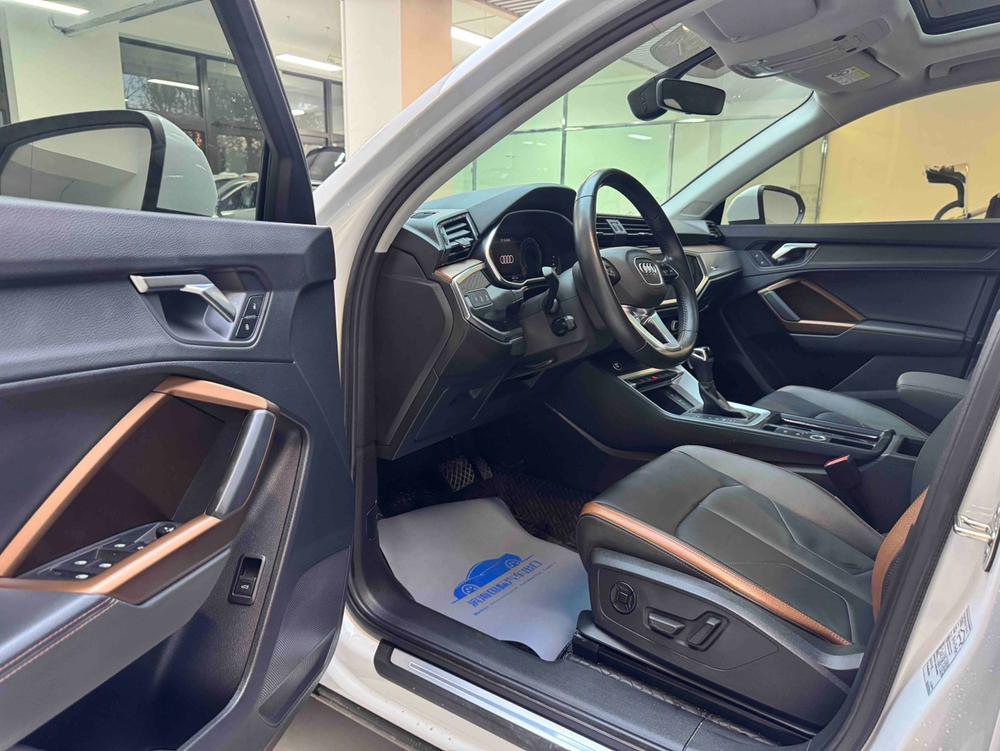 Audi Audi Q3