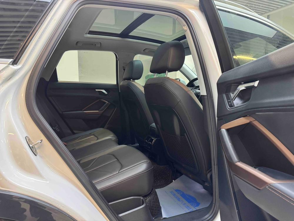 Audi Audi Q3