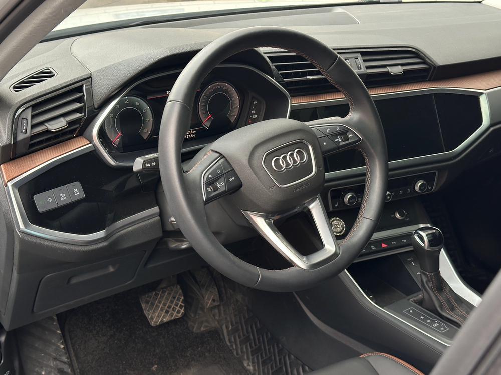 Audi Audi Q3