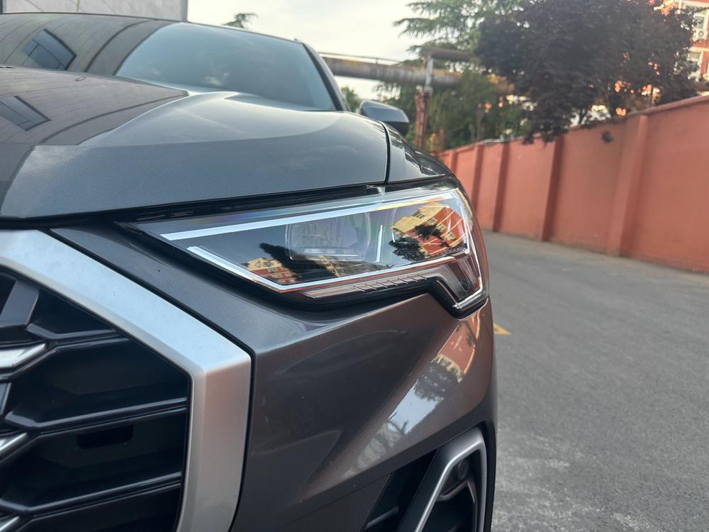 Audi Audi Q3