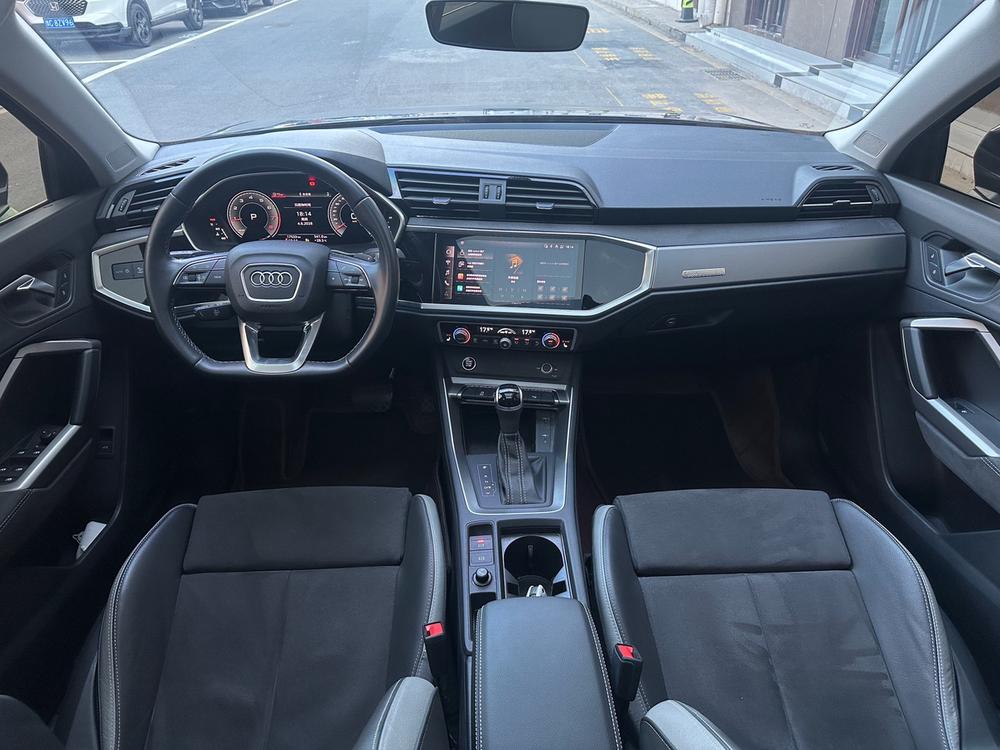 Audi Audi Q3