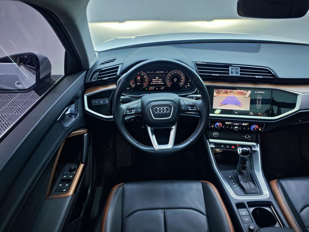 Audi Audi Q3