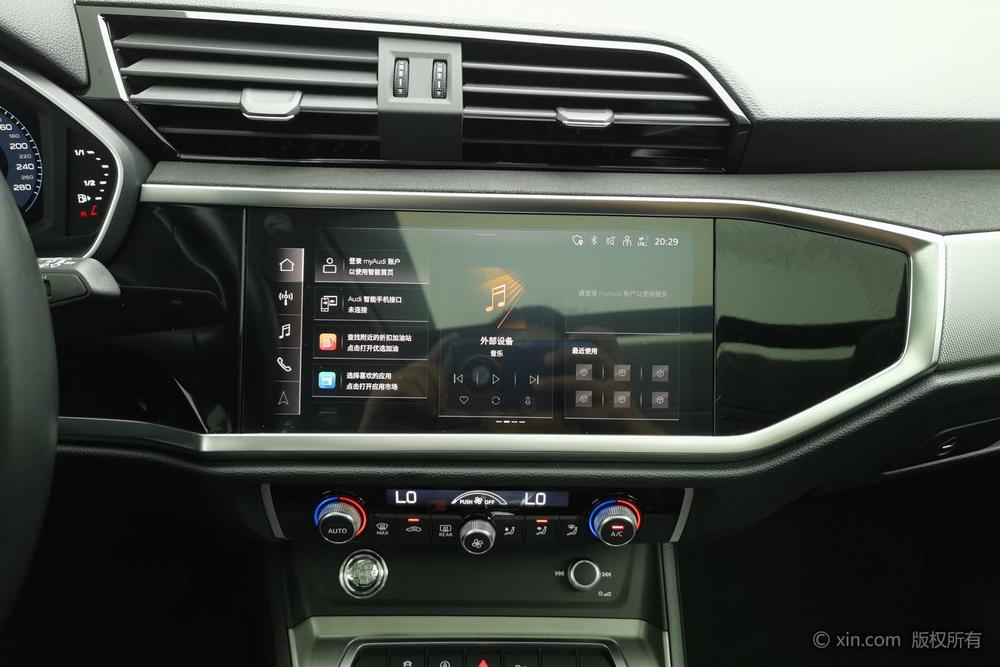 Audi Audi Q3
