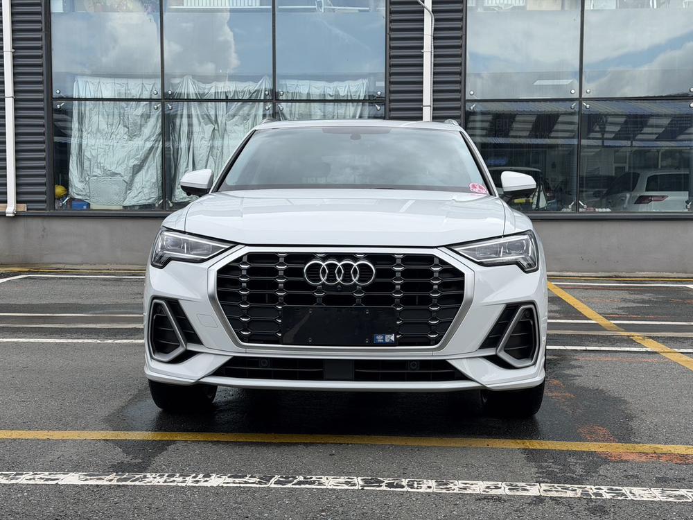 Audi Audi Q3