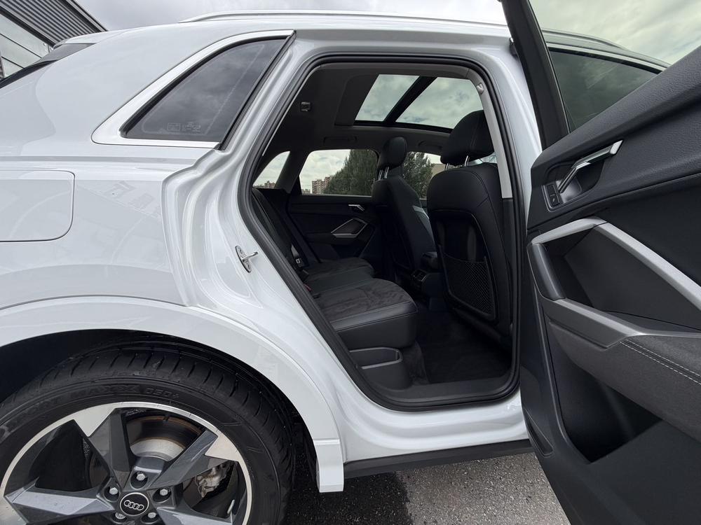 Audi Audi Q3