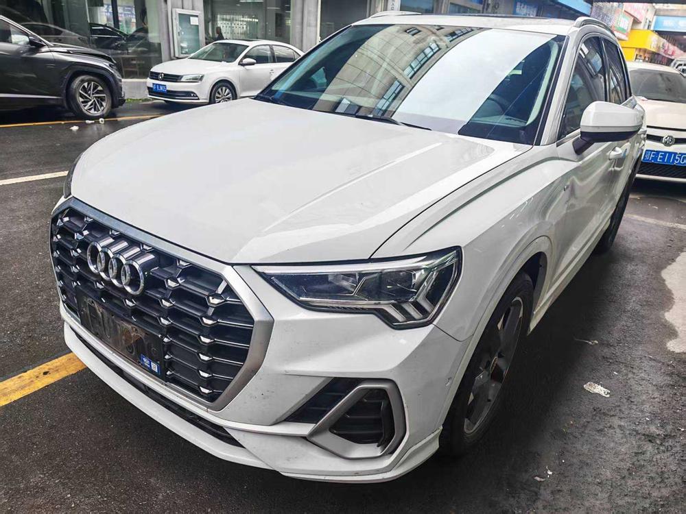 Audi Audi Q3