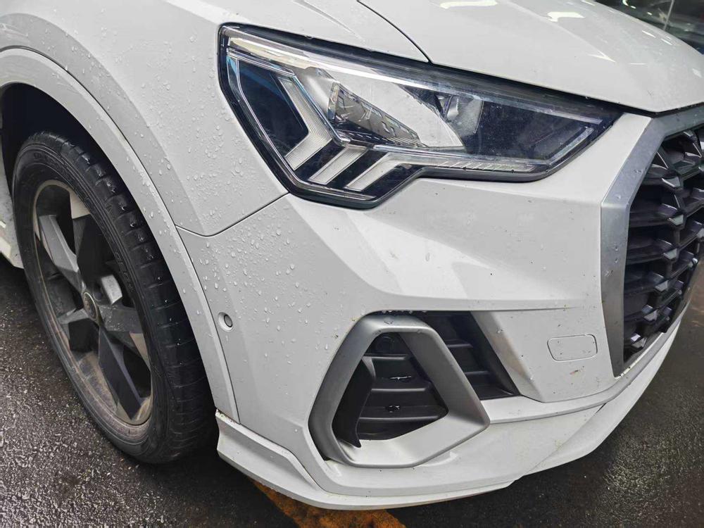 Audi Audi Q3