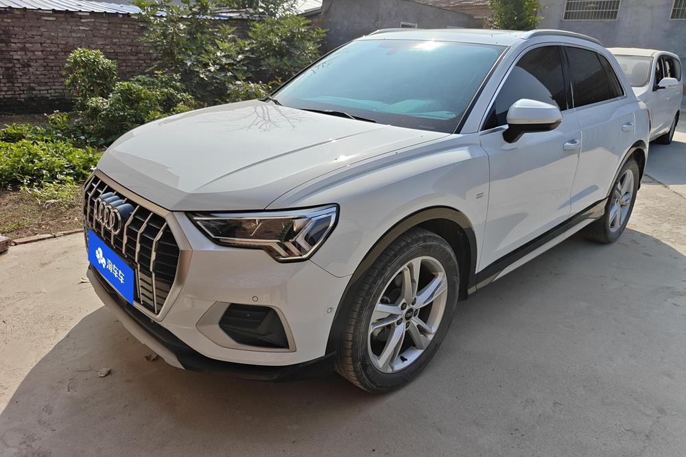 Audi Audi Q3