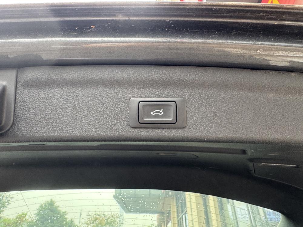 Audi Audi Q3