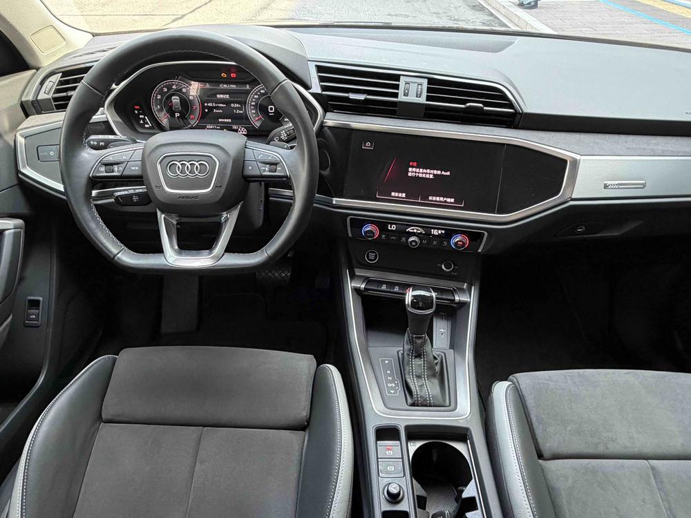 Audi Audi Q3