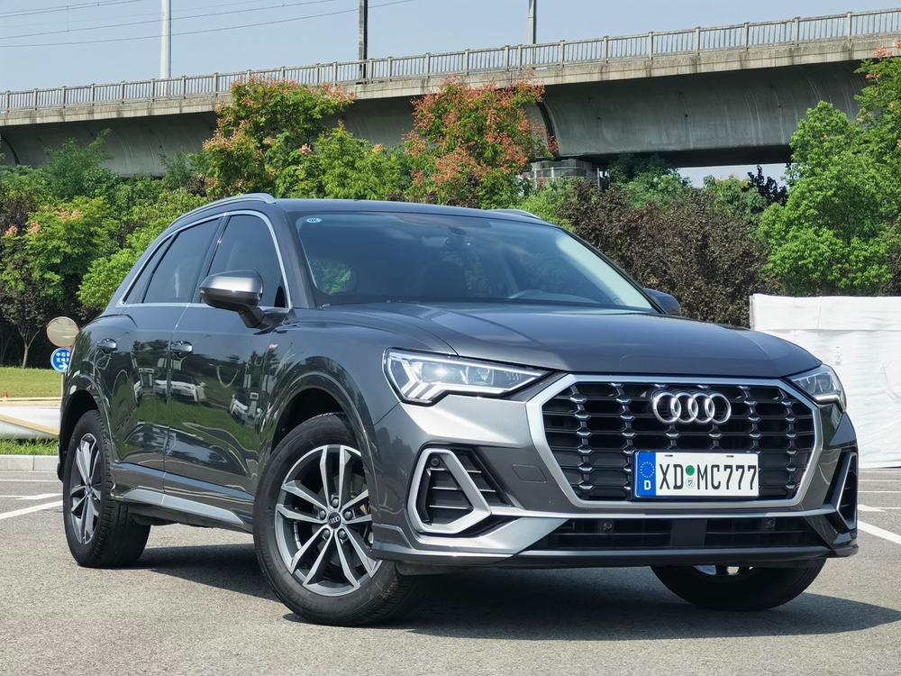 Audi Audi Q3
