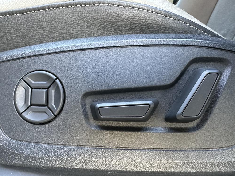 Audi Audi Q3