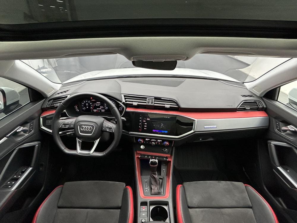 Audi Audi Q3