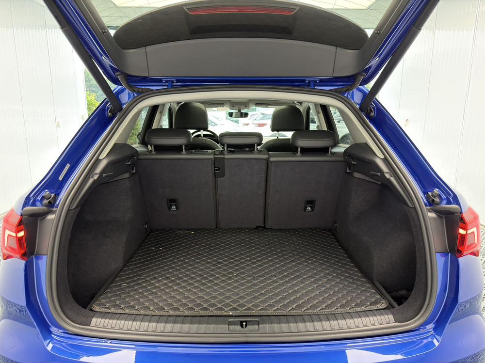 Audi Audi Q3