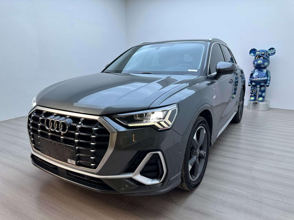 Audi Audi Q3
