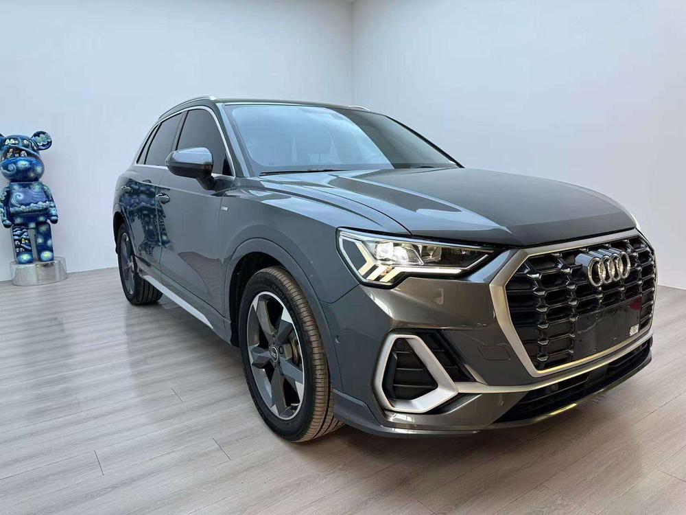 Audi Audi Q3