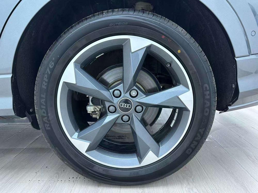 Audi Audi Q3