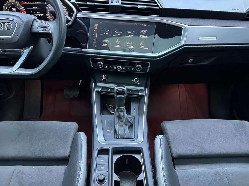 Audi Audi Q3