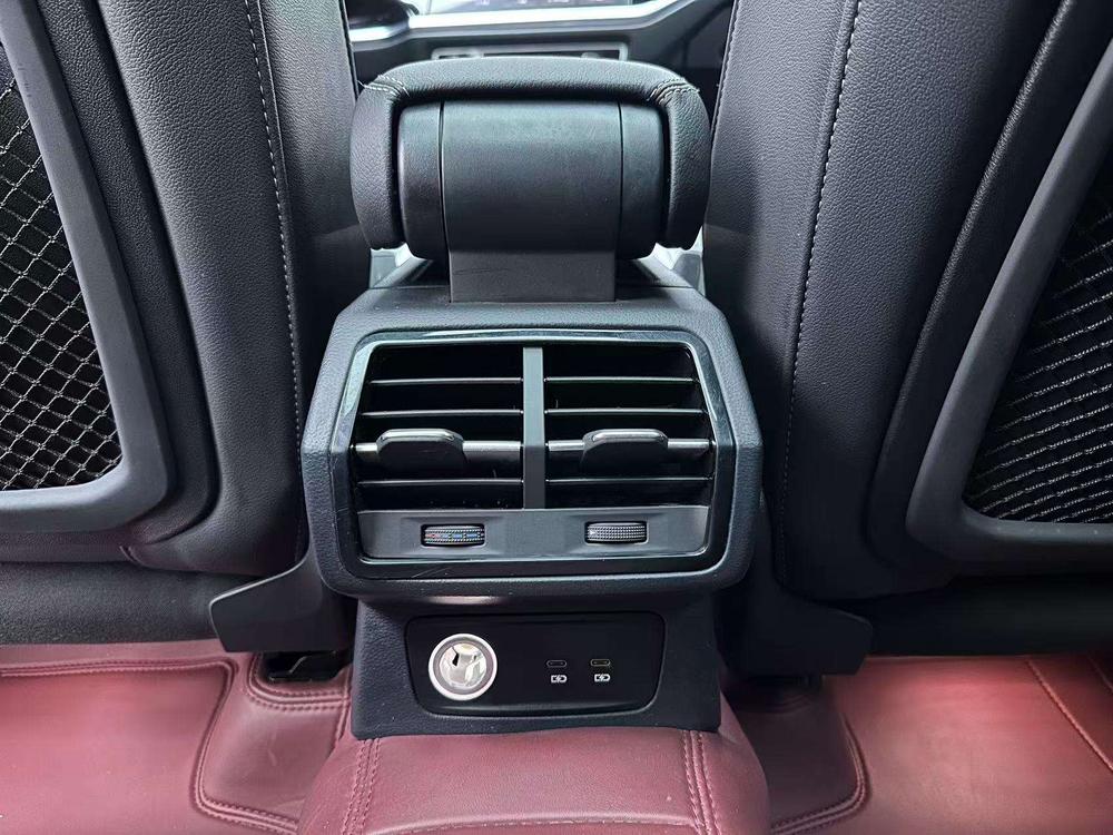 Audi Audi Q3