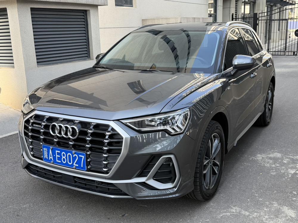 Audi Audi Q3